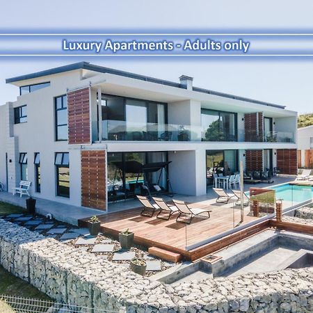 Hilltop Bayview Luxury Apartments Plettenbergbaai Buitenkant foto