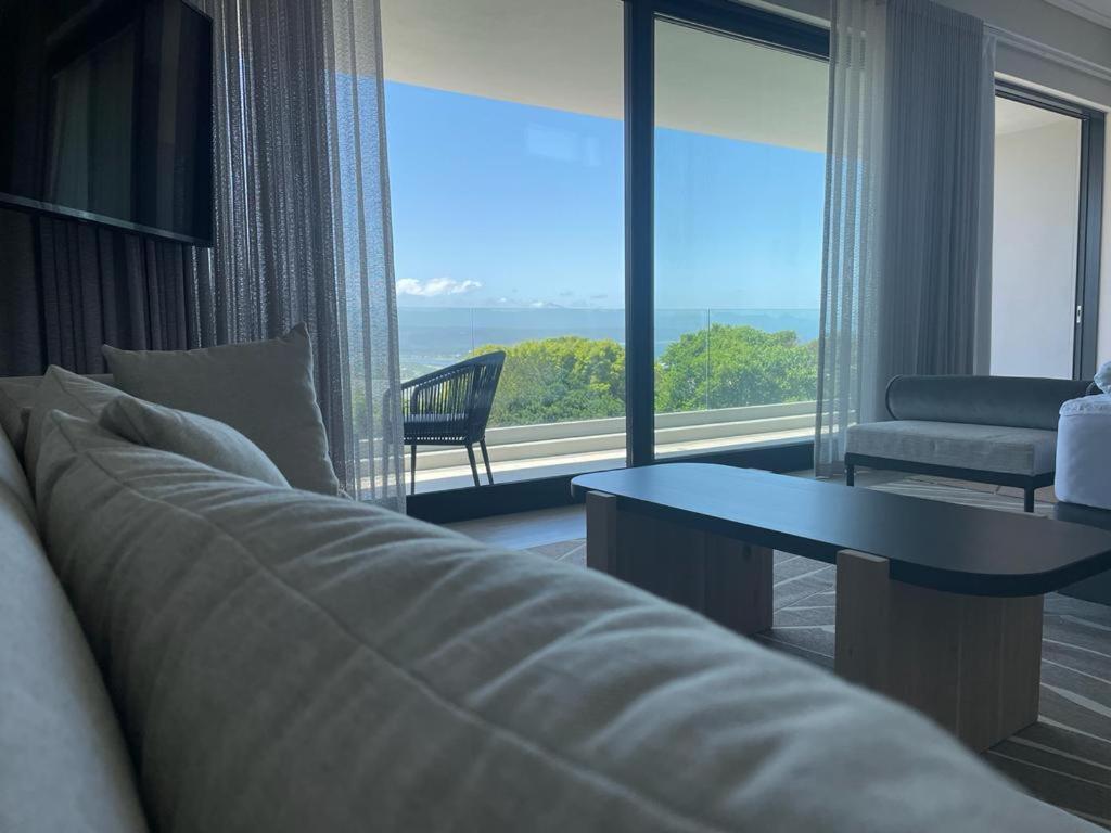 Hilltop Bayview Luxury Apartments Plettenbergbaai Buitenkant foto