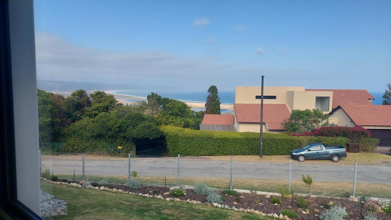 Hilltop Bayview Luxury Apartments Plettenbergbaai Buitenkant foto