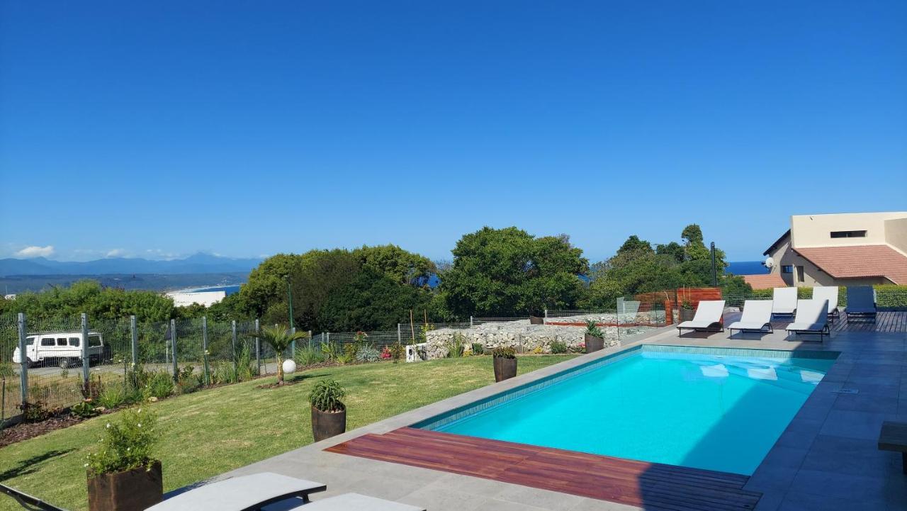 Hilltop Bayview Luxury Apartments Plettenbergbaai Buitenkant foto