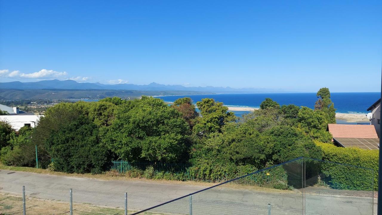 Hilltop Bayview Luxury Apartments Plettenbergbaai Buitenkant foto