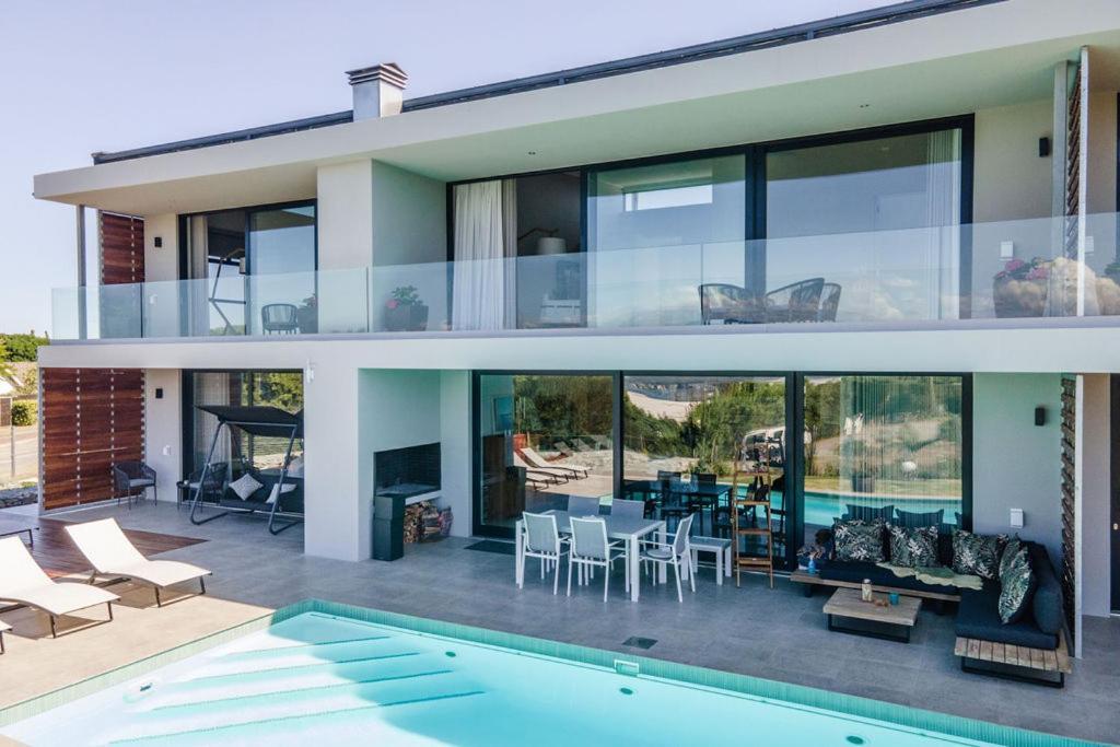 Hilltop Bayview Luxury Apartments Plettenbergbaai Buitenkant foto
